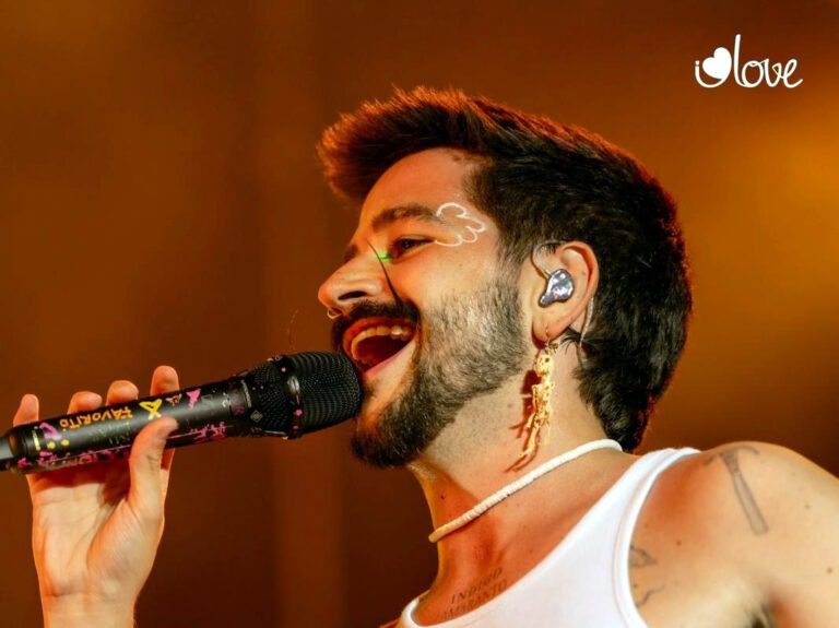 El cantante colombiano llenó el aforo y conectó con un público entregado.