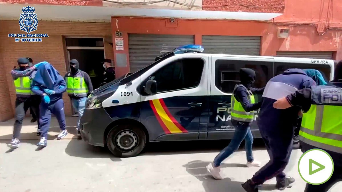 Foto de archivo de la detención por la Policía Nacional de terroristas islámicos en España.