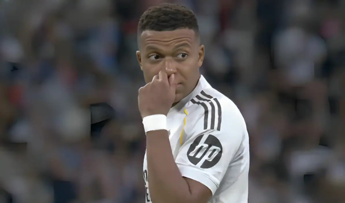 El Real Madrid vence 2-1 al Barça y consolida su liderato en LaLiga ...